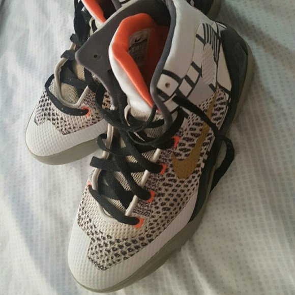 Rare kobe 9 elite GS sneakers high size6.5y - Picture 2 of 7